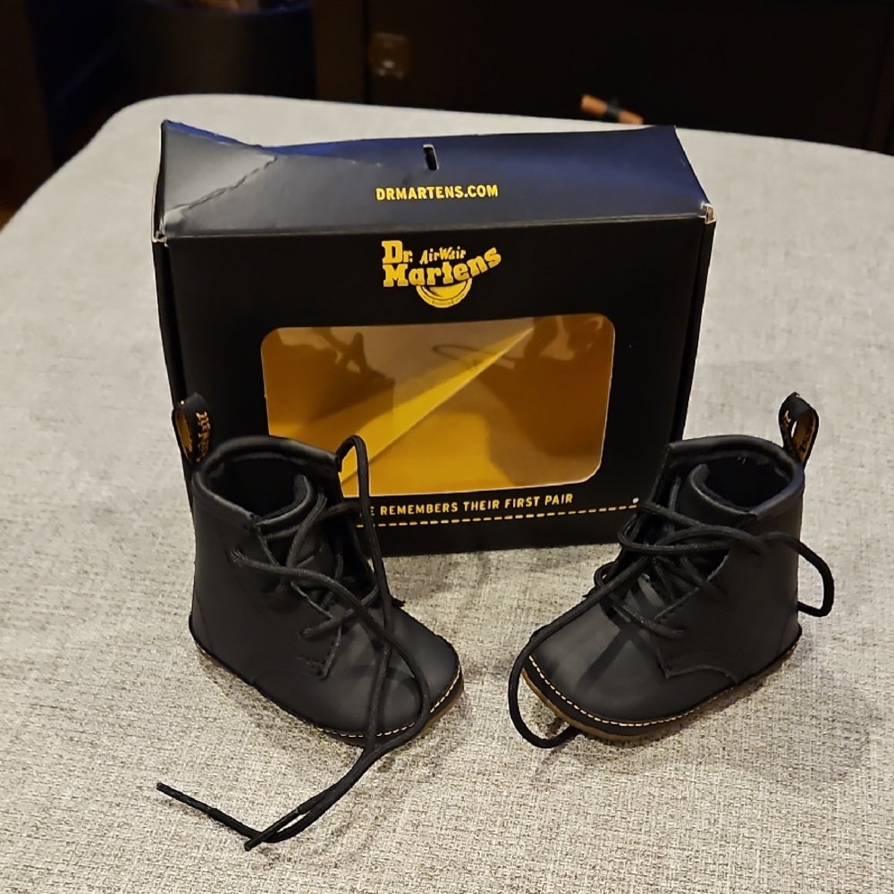 Dr. Martens Kids Black Lace-Up Boots